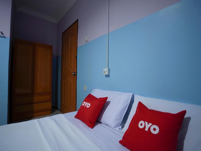 Oyo 89482 Hotel Casero Inn Kota Kinabalu Exteriör bild